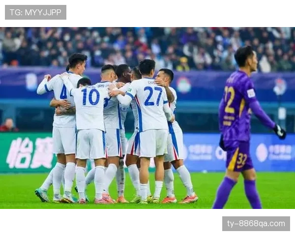 上海申花豪门地位受冲击：内部分歧凸显危机，战术体系能否撑起争冠野心？